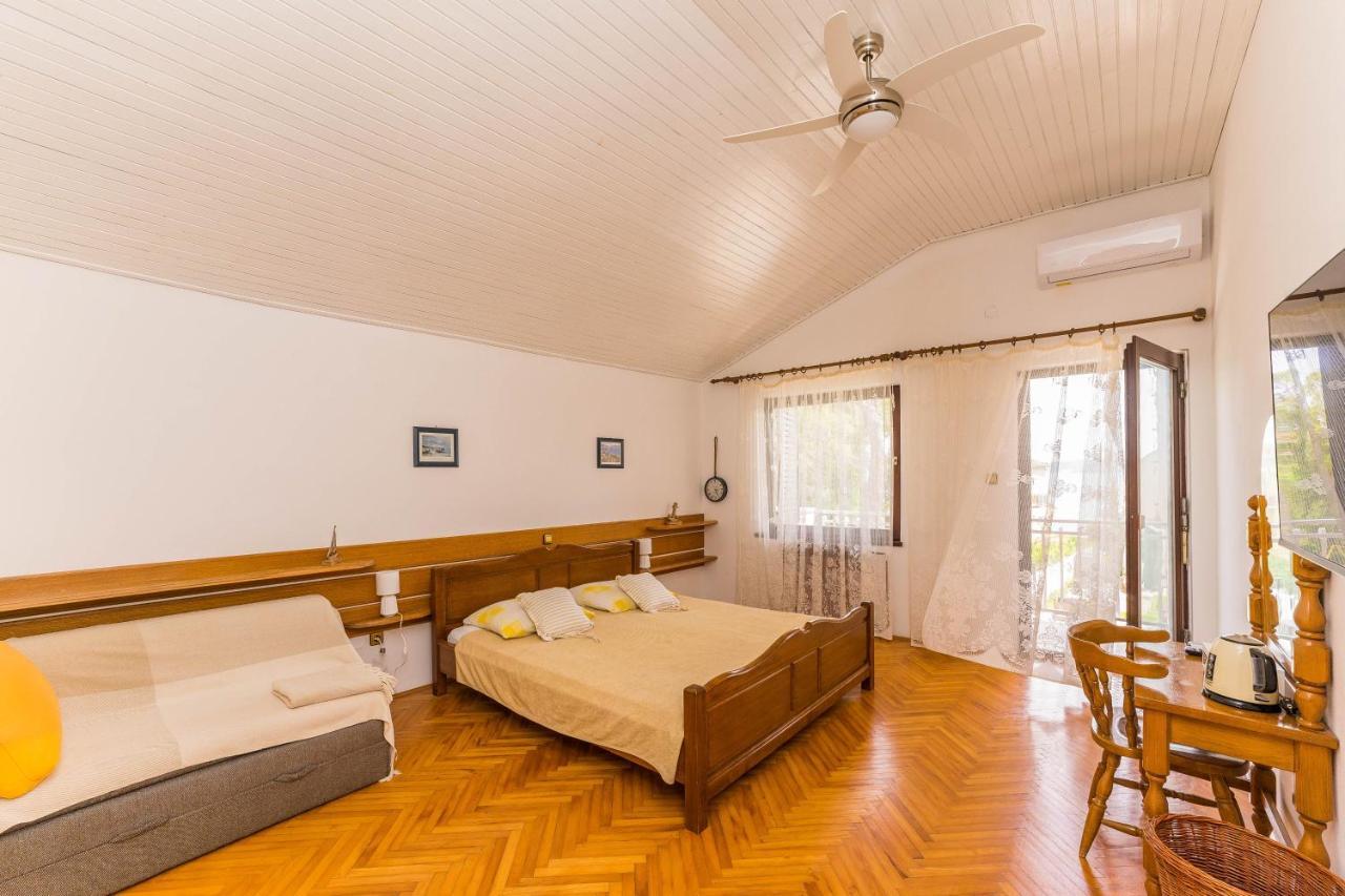 Villa Lukas Sukosan Room photo